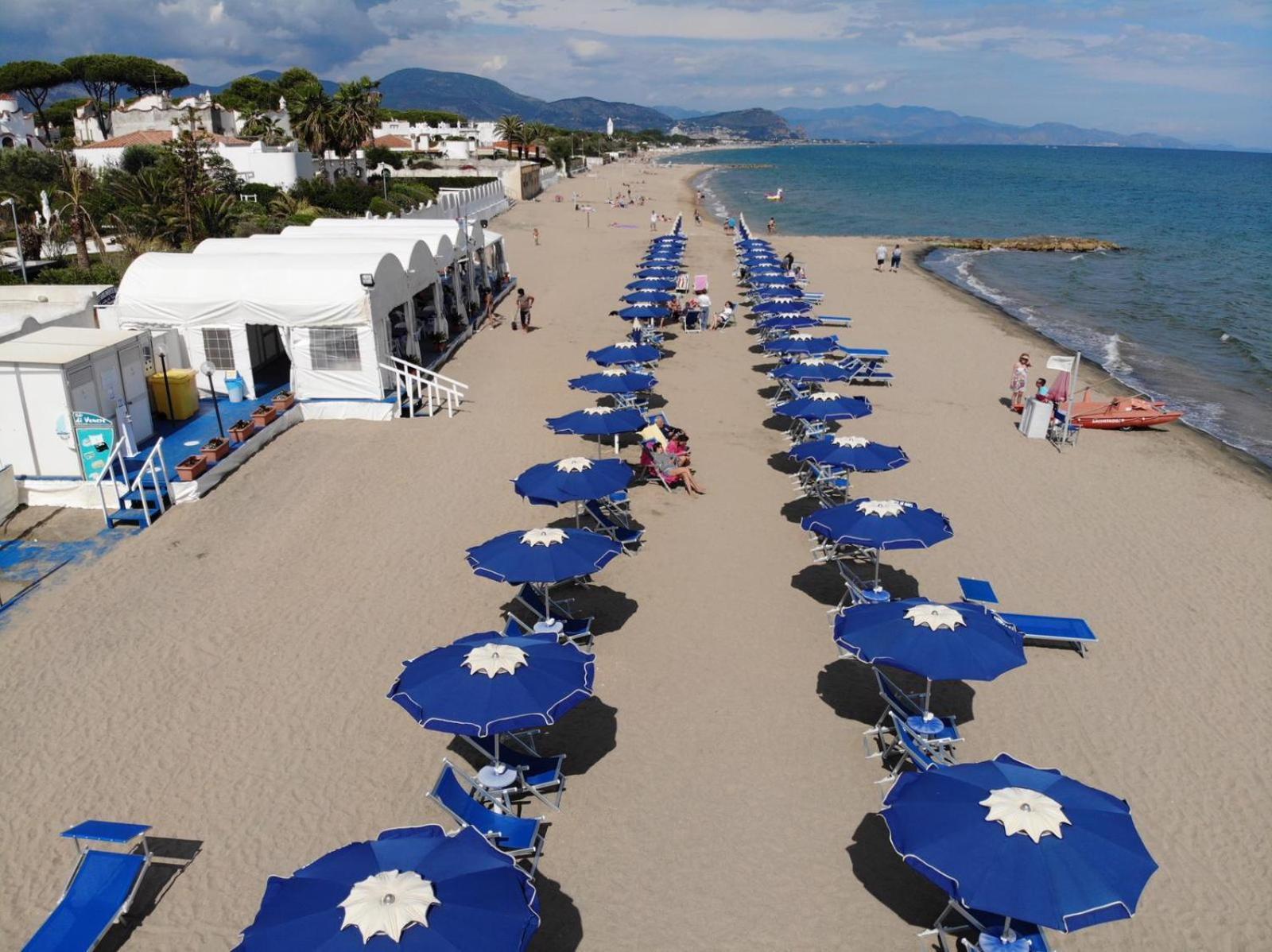 Appartamento A Pochi Passi Dal Mare Con Servizio Spiaggia Incluso Terracina Exterior photo