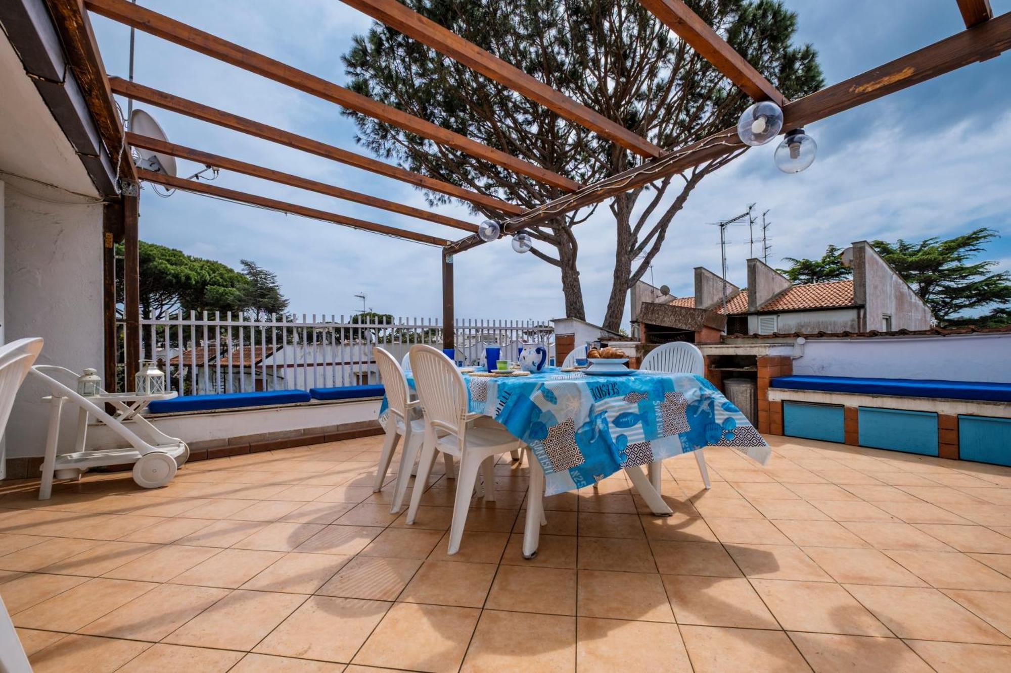 Appartamento A Pochi Passi Dal Mare Con Servizio Spiaggia Incluso Terracina Exterior photo